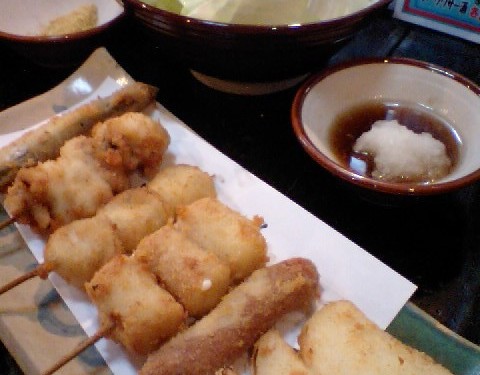 炭火やきとり・串かつ よこづな（宜野湾市真志喜）