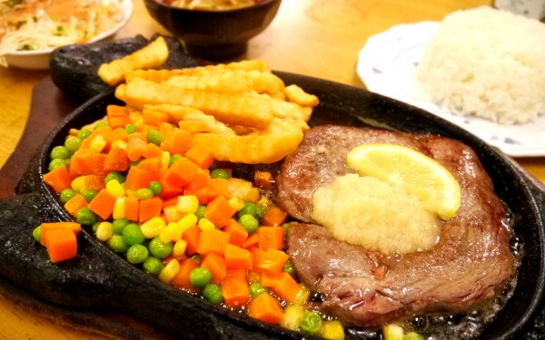 ステーキ定食 お食事処 石川の駅（うるま市石川）