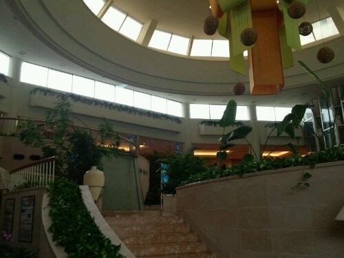 .ラグナガーデンホテル