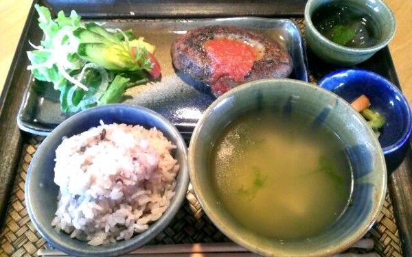 オシャレカフェとぅんからや（宮古島）