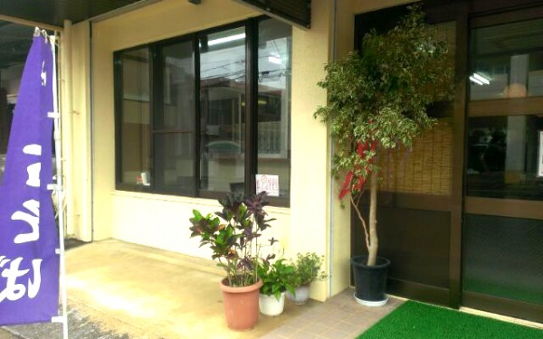鰹だしのあっさりそば「なかんだ屋」（宮古島）
