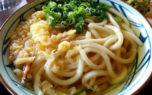 豆苗かきあげ・紅生姜白天 丸亀製麺（北谷町）