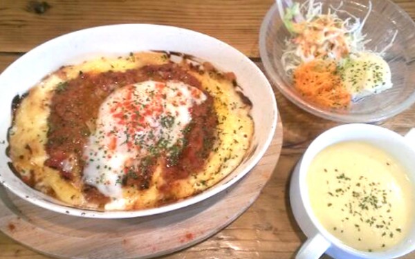 カフェとレストラン グローリーハウス(宮古島)