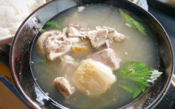 ヤギ汁食べ放題 佐久田パーラー（うるま市）