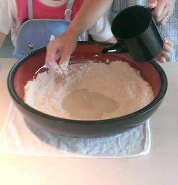 「彩海」で蕎麦打ち教室