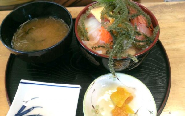 旨い海鮮天丼　太陽（ティーダ）（浦添市）