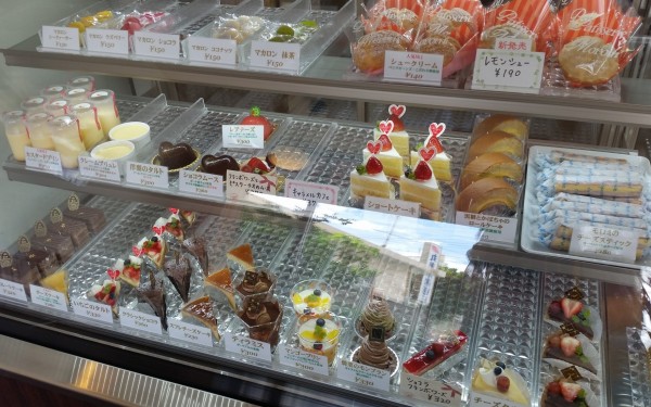 パティスリーモロミ（浦添市）
