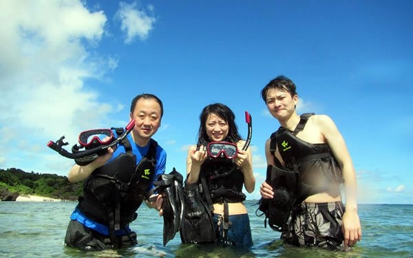 ハズレなしだぞ！石垣島の青の洞窟でシュノーケリングするならこのショップ！