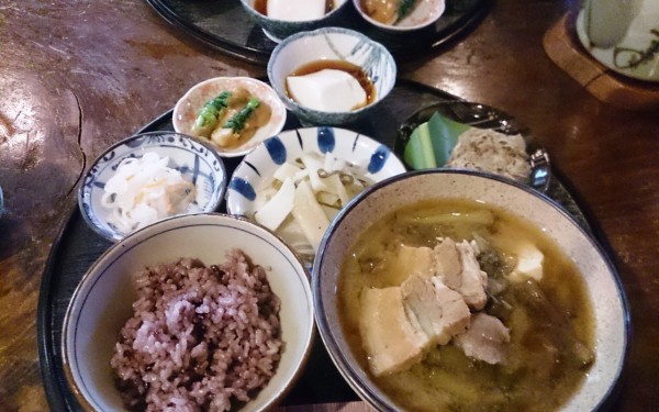 むじぬ汁おいしい、沖縄郷土料理が食べれます。富久屋（那覇市）