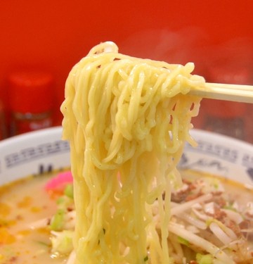 ラーメン50種類制覇したくなる「あけぼのラーメン」（那覇市）