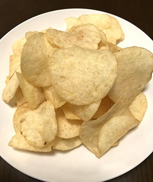 期間限定ポテトチップス「中味汁味」