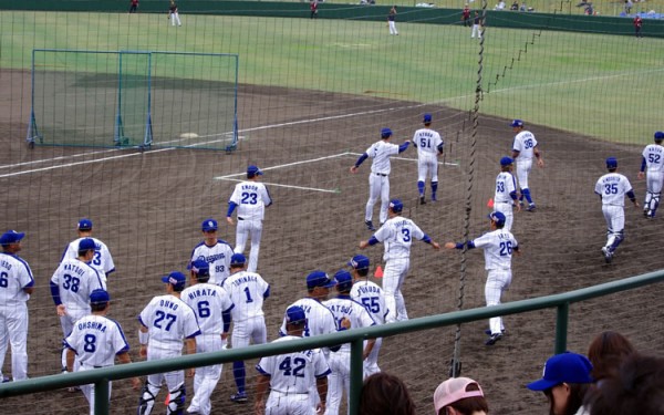 【北谷町】突然の雨が・・・中日ドラゴンズVS阪神タイガースのオープン戦！