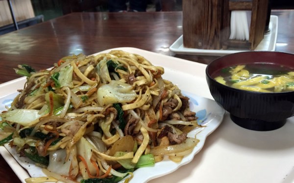 【閉店】デカ盛り！巨大なカツ丼にチャレンジ？最初っからギブ前提ｗｗ　波布食堂（那覇市）