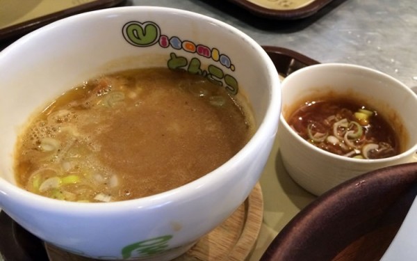 ある夏の暑い日『鶏だし工房 Garyu-ya』でつけ麺食べた（沖縄市泡瀬）