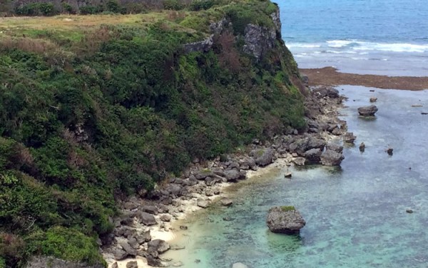 『果報（かふう）バンタ』で絶景を眺める！龍神風道でパワーをもらう！（うるま市宮城島）