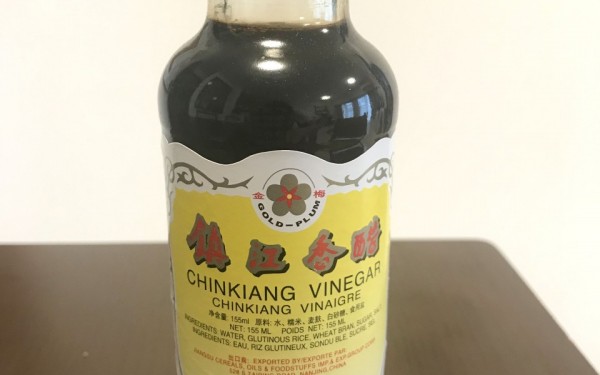 むつみ橋通りの中国物産館