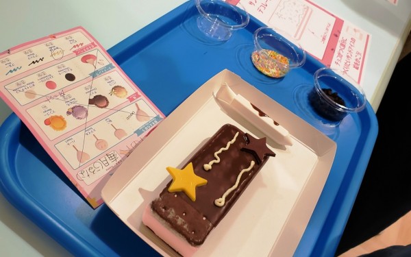 アイスパークで遊んでアイスクリームオリジナルデコも楽しみました(浦添市)