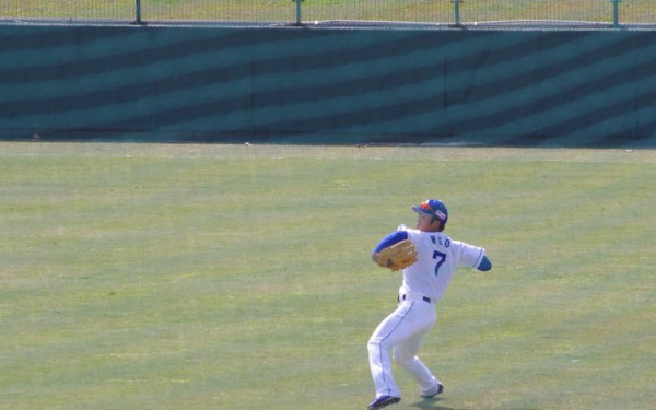 無料がうれしい！中日ドラゴンズVS阪神タイガースの練習試合を見に行く。（北谷町）