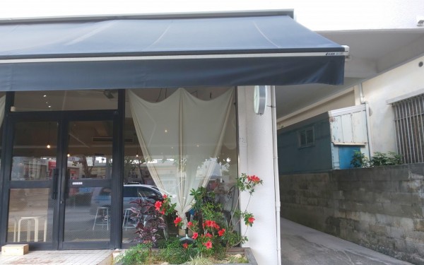 KRAMP COFFEE STORE/クランプコーヒーストア（沖縄市）