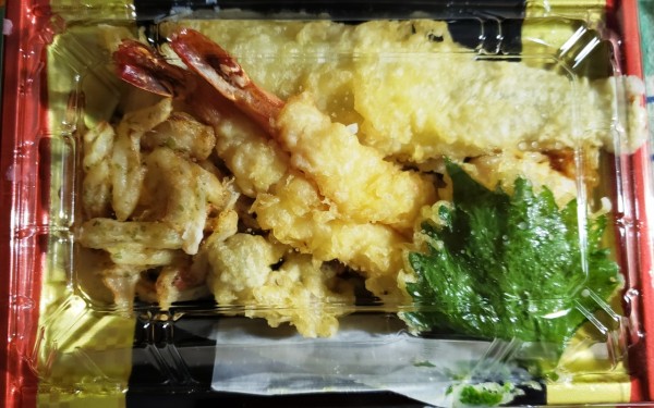 デリバリーしてみた　天丼はせ川(那覇市)