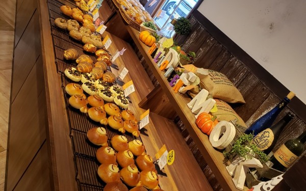 石窯パン工房　ADEMOK南風原店　感謝祭