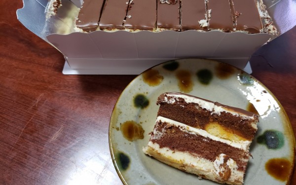 マーブルチョコが人気の[トーエ洋菓子店]那覇市