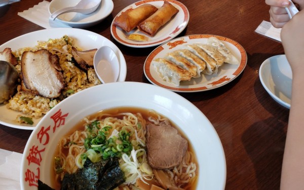 いつものショーロンポーで　紅虎餃子坊（豊見城市）