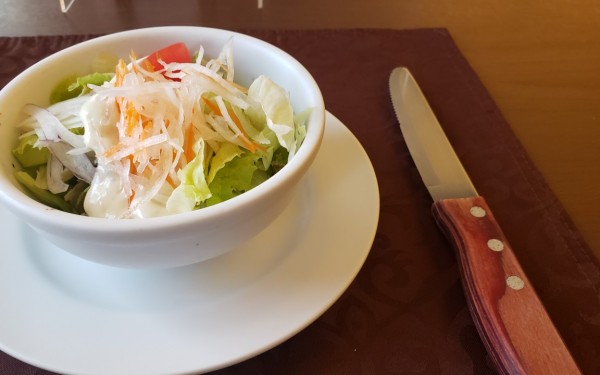 柔らかな厚いローストビーフ ピザハウス(浦添市)