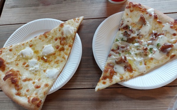 PIZZA STANDNY/ピザスタンドニューヨーク（北谷町）