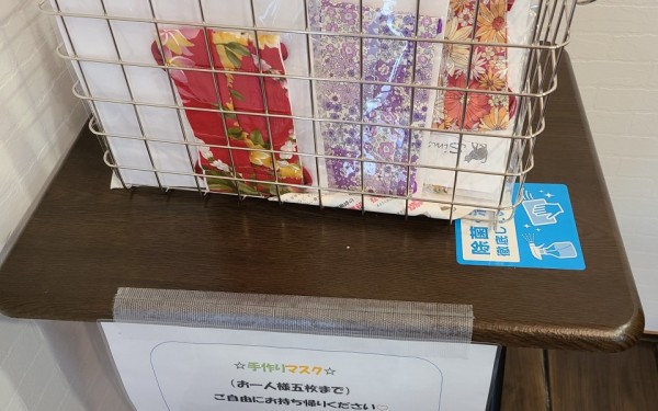 オープンしたばかりの安くて美味しいクレープ屋さん　しまねこクレープ　[糸満市]