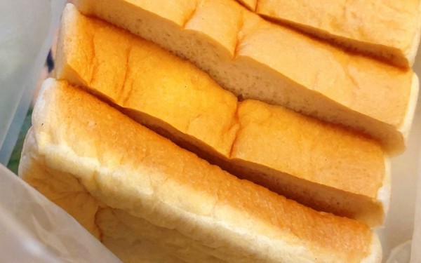 食パンもおいしすぎ　MAJOPAN(八重瀬町)