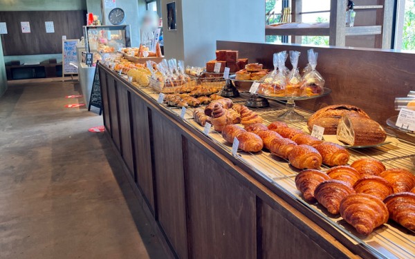 mills by TruffleBAKERY/ミルズバイトリュフベーカリー(浦添市)