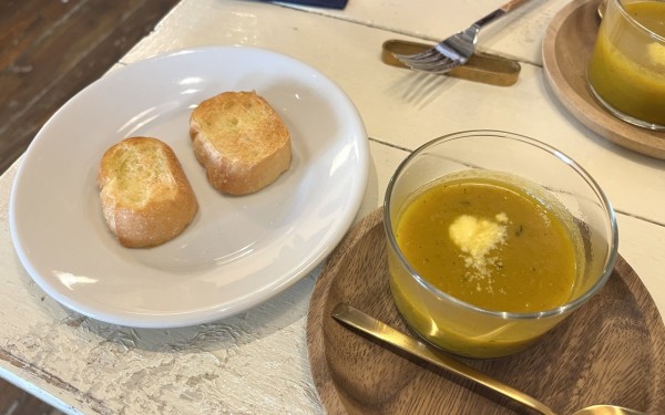 カフネ（那覇市）