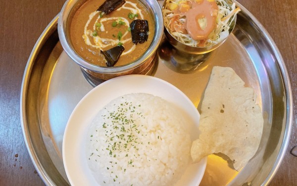 インド・ネパール料理　オムレストラン小禄店