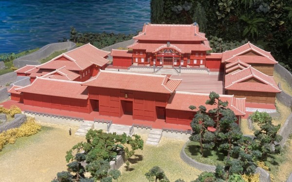 Little Universe OKINAWA(リトルユニバースオキナワ)