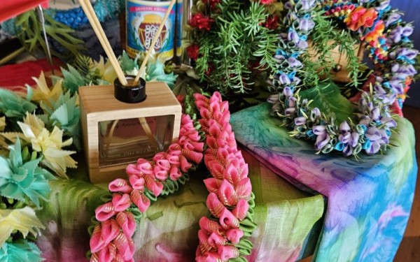 週末だけオープンの絶景が見えるカフェ　マハナビーチカフェ　[南城市]