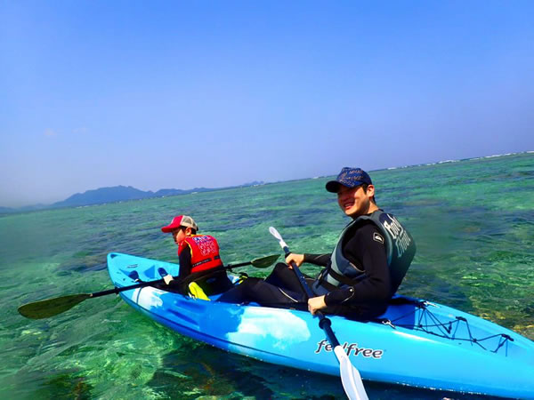 【石垣島】カヤックで行く青の洞窟&シュノーケル&星の砂探し:防水カメラレンタル無料!(送迎付き)