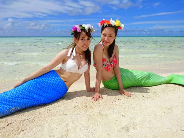 久米島はての浜マーメイドフォト体験&マリンスポーツ♪送迎付き