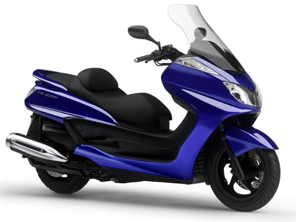 ビッグスクーター250cc|スカラベオ、マジェスティ、スカイウェイブ
