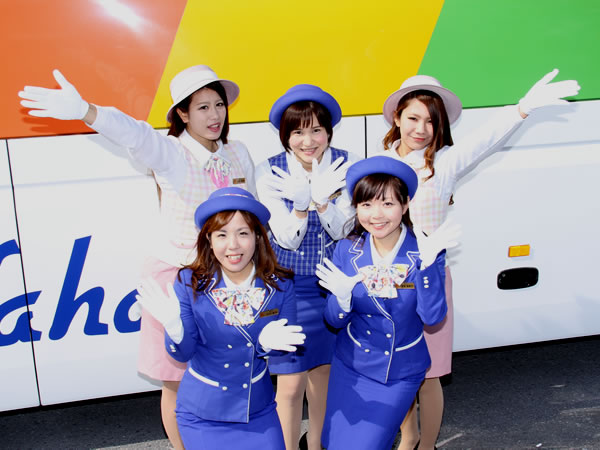 【那覇発バスガイド付ツアー】首里城・おきなわワールドコース