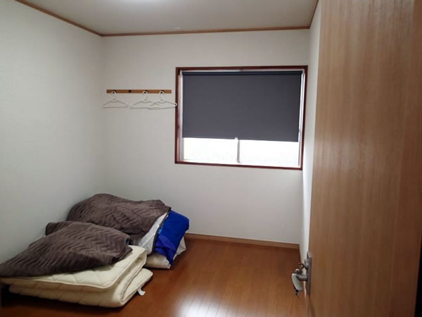 個室B