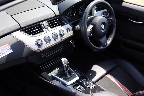BMW Z4 sDrive20i GT Spirit 60台限定特別仕様(右ハンドル・オープンカー)