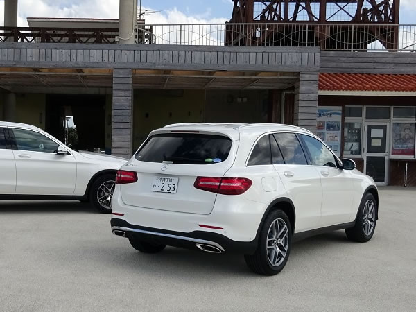 メルセデス・ベンツGLC200スポーツAMGスタイリングパッケージ(右ハンドル)