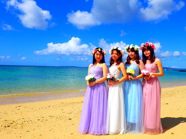 【沖縄恩納村】女子旅にオススメ!ドレスフォト撮影プラン♪(枚数無制限一眼レフ撮影)