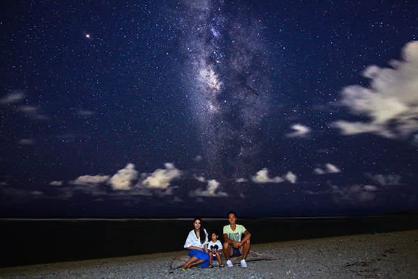 【沖縄本島南部】美ら島星空フォトプラン♪満天の星をバックに記念写真を♪