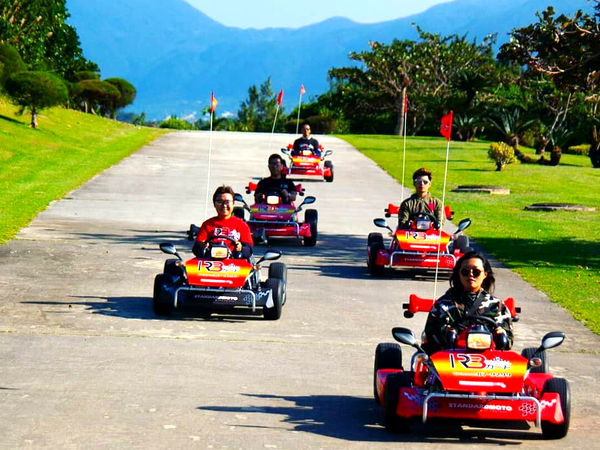 【石垣島】ガイドが先導♪ゴーカートで観光スポット巡りツアー♪グループで参加がお得です♪