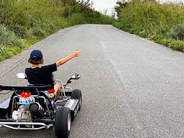 【宮古島】ガイド先導♪公道カートで観光スポット巡りツアー♪【電動キックボード・GoPro・ドローンサービスあり】