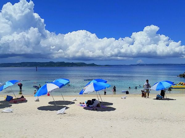 久高島(くだか島)日帰り海水浴&バナナボート&ビックマーブル体験【Bコース】