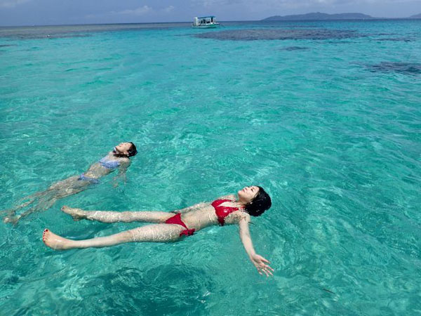 【石垣島】(半日)幻の島上陸&シュノーケル体験+厳選マリンスポーツ2種(直接集合でGoPro無料レンタル付き)