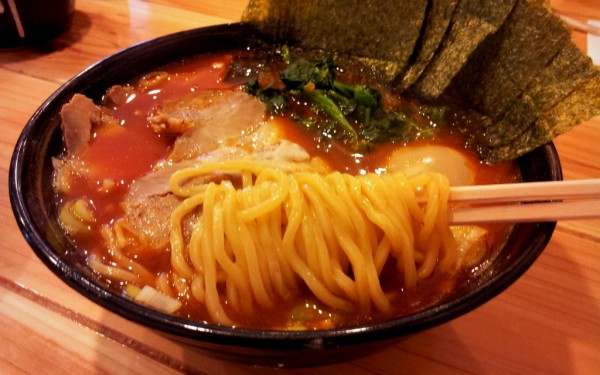 姉さん事件です！ 特製からし だるまラーメン 麺屋 だるま（豊見城市）